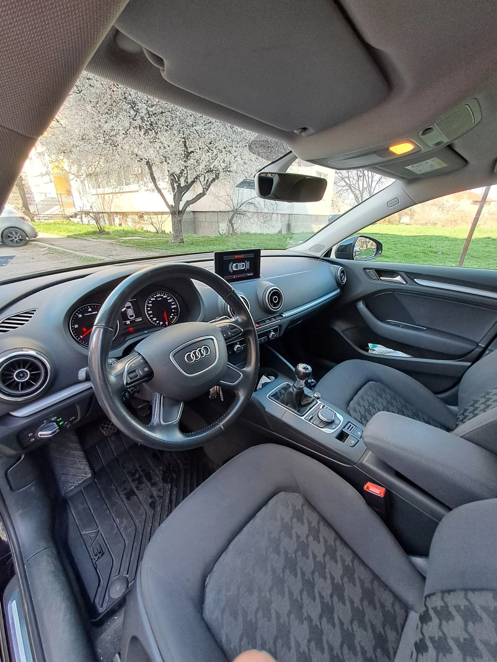 Audi A3 1.6 TDI S-LAIN - изображение 10