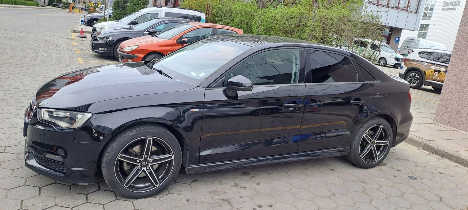 Audi A3 1.6 TDI S-LAIN - изображение 6