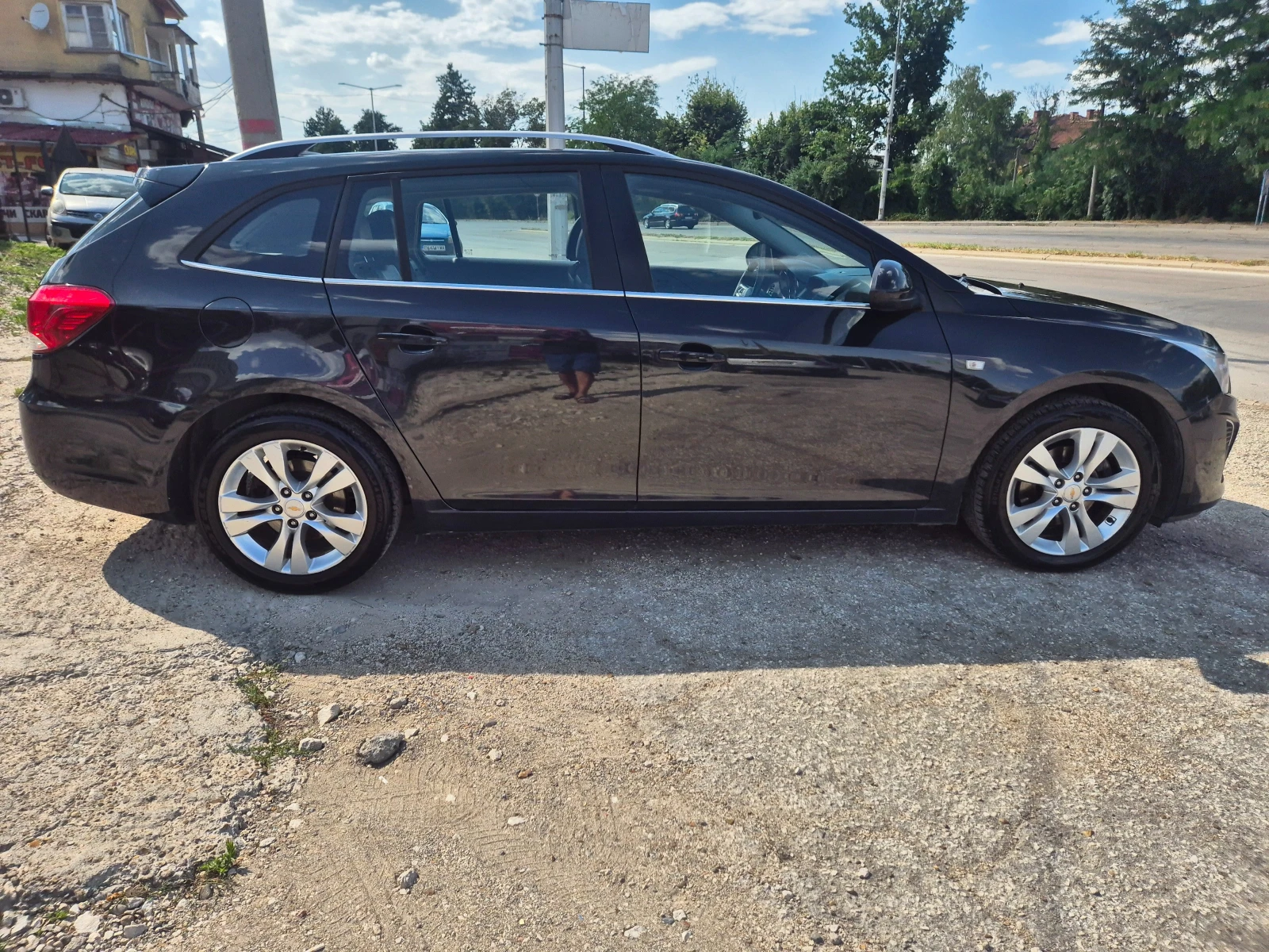 Chevrolet Cruze 1.7, NAVI, KOJA, KAMERA - изображение 8