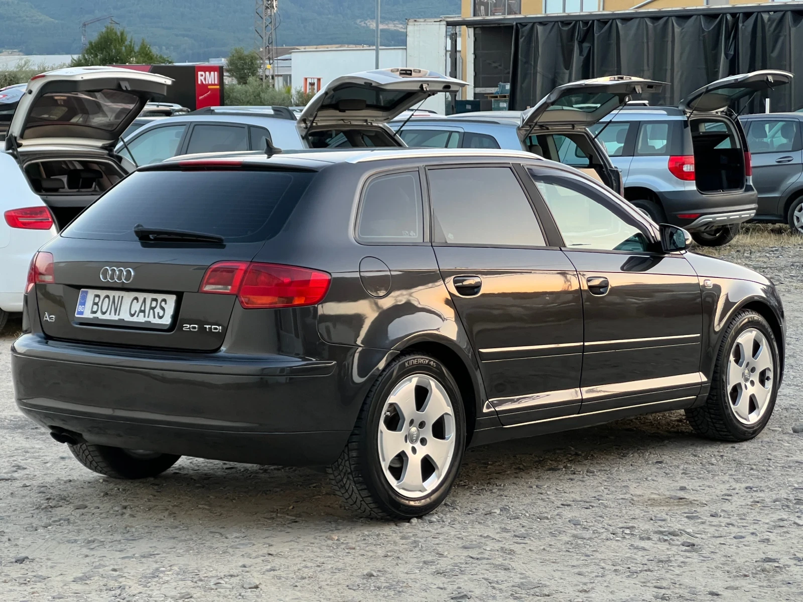 Audi A3 S-line-2.0TDI-140к.с./6ск./ Климатроник/ Навигация - изображение 5