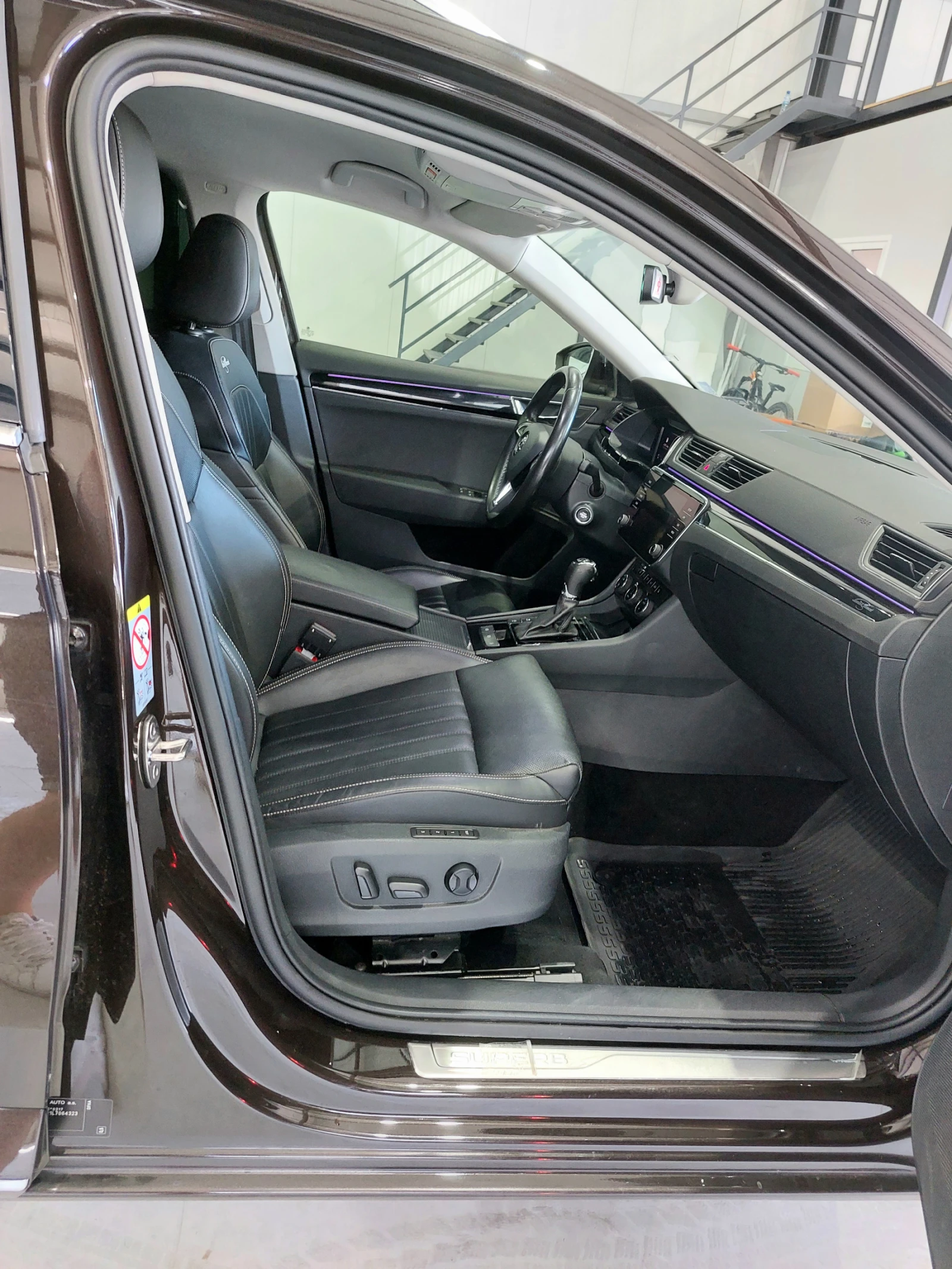 Skoda Superb 2.0 TDI 4X4 L&K | Mobile.bg   11