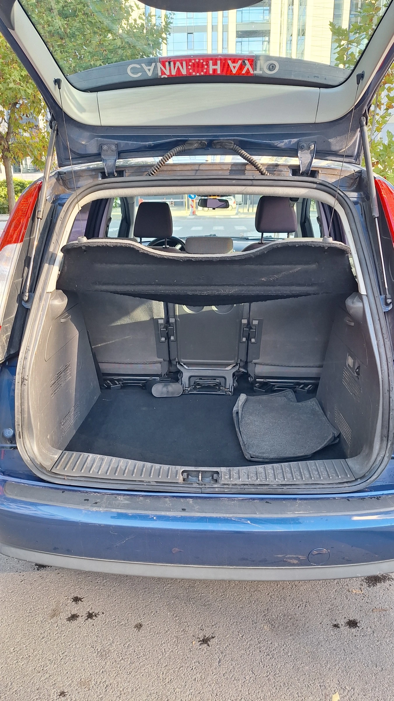 Ford C-max 1.6 TDCI - изображение 10