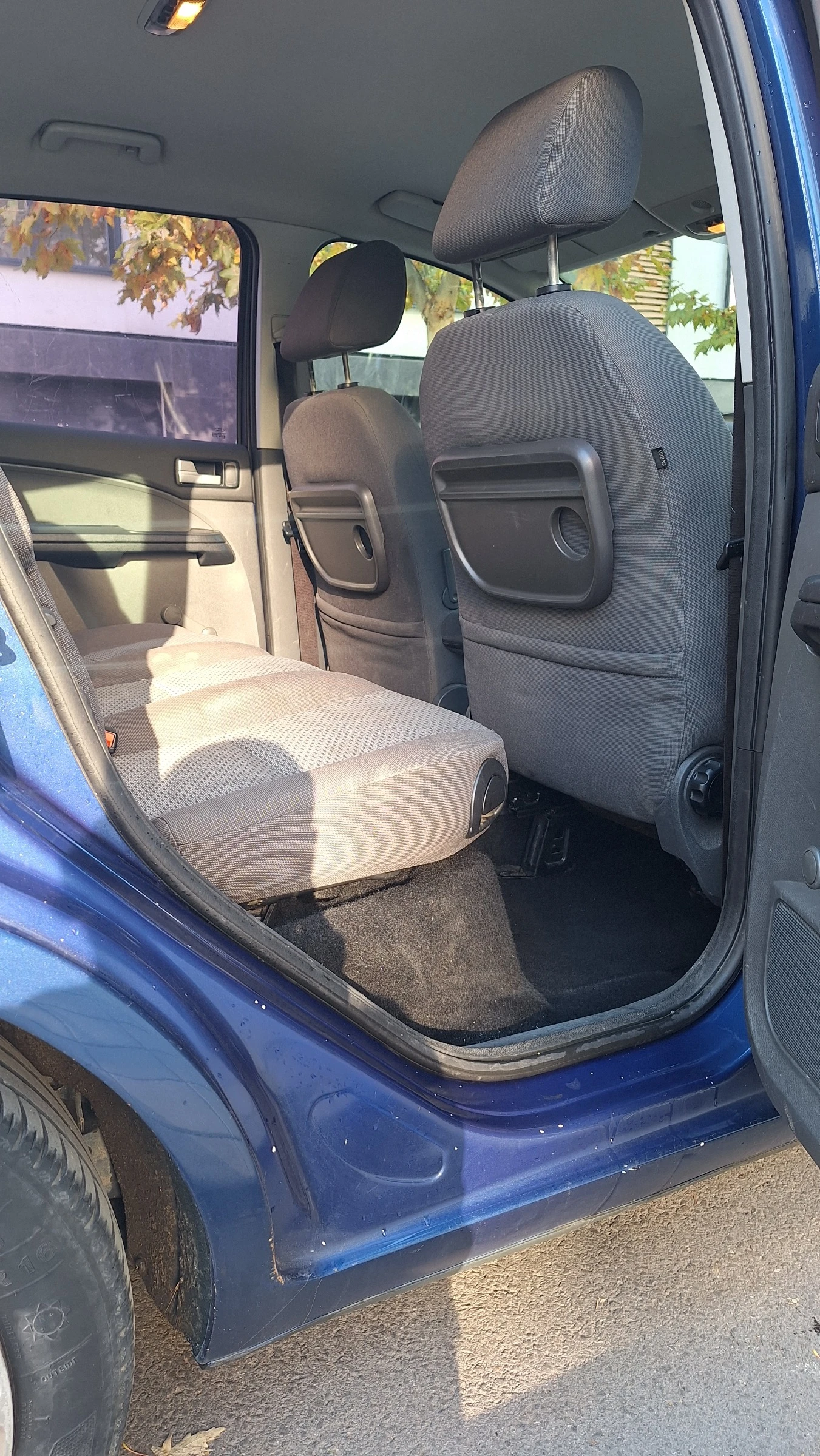 Ford C-max 1.6 TDCI - изображение 8