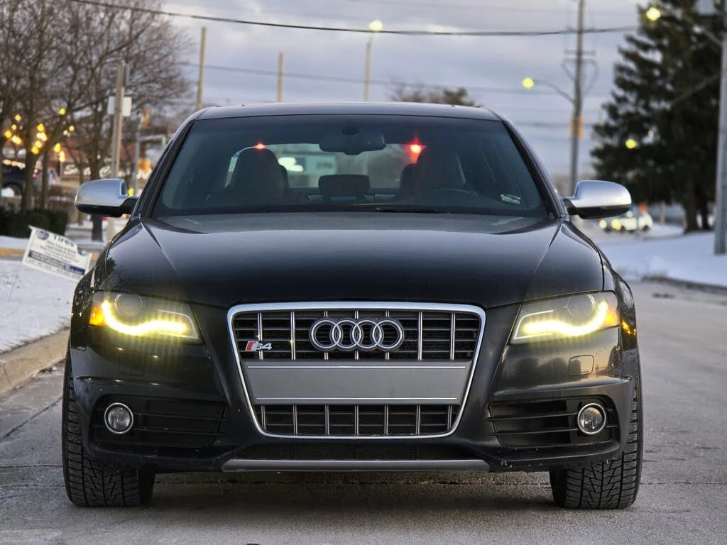 Audi S4 * АВТО КРЕДИТ* ЦЕНА ДО БГ * СЕРВИЗНА ИСТОРИЯ *  - изображение 2