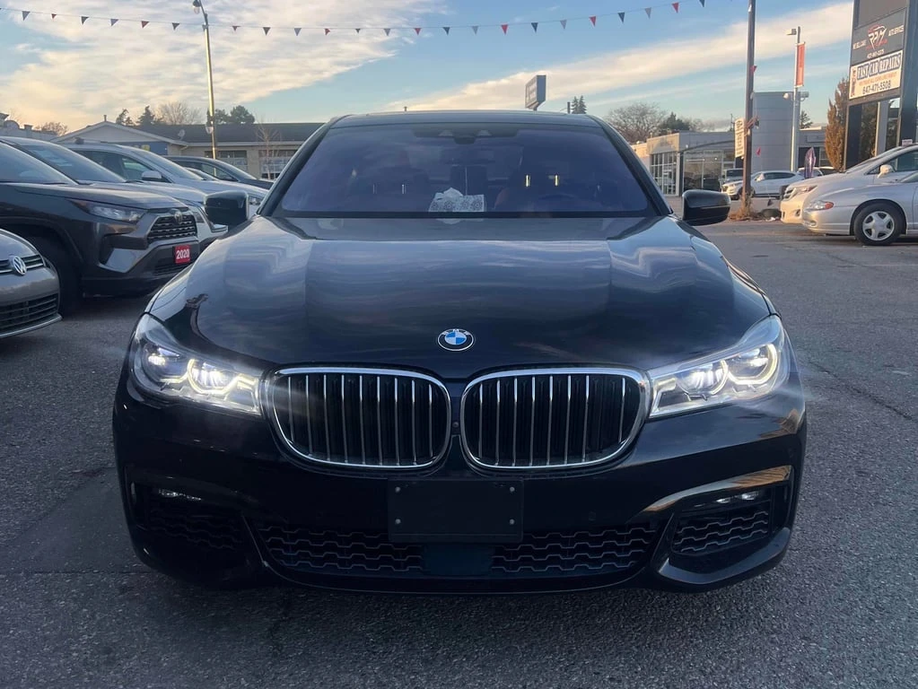 BMW 750 750i xDrive  CARFAX - изображение 6