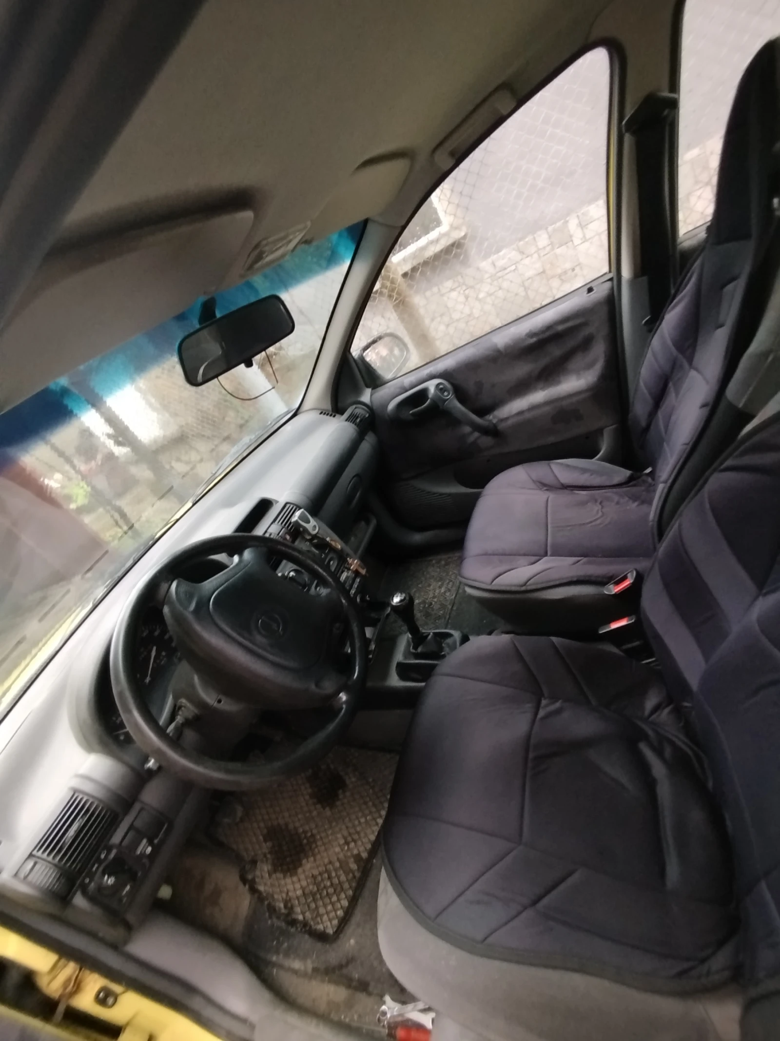 Opel Corsa  - изображение 9