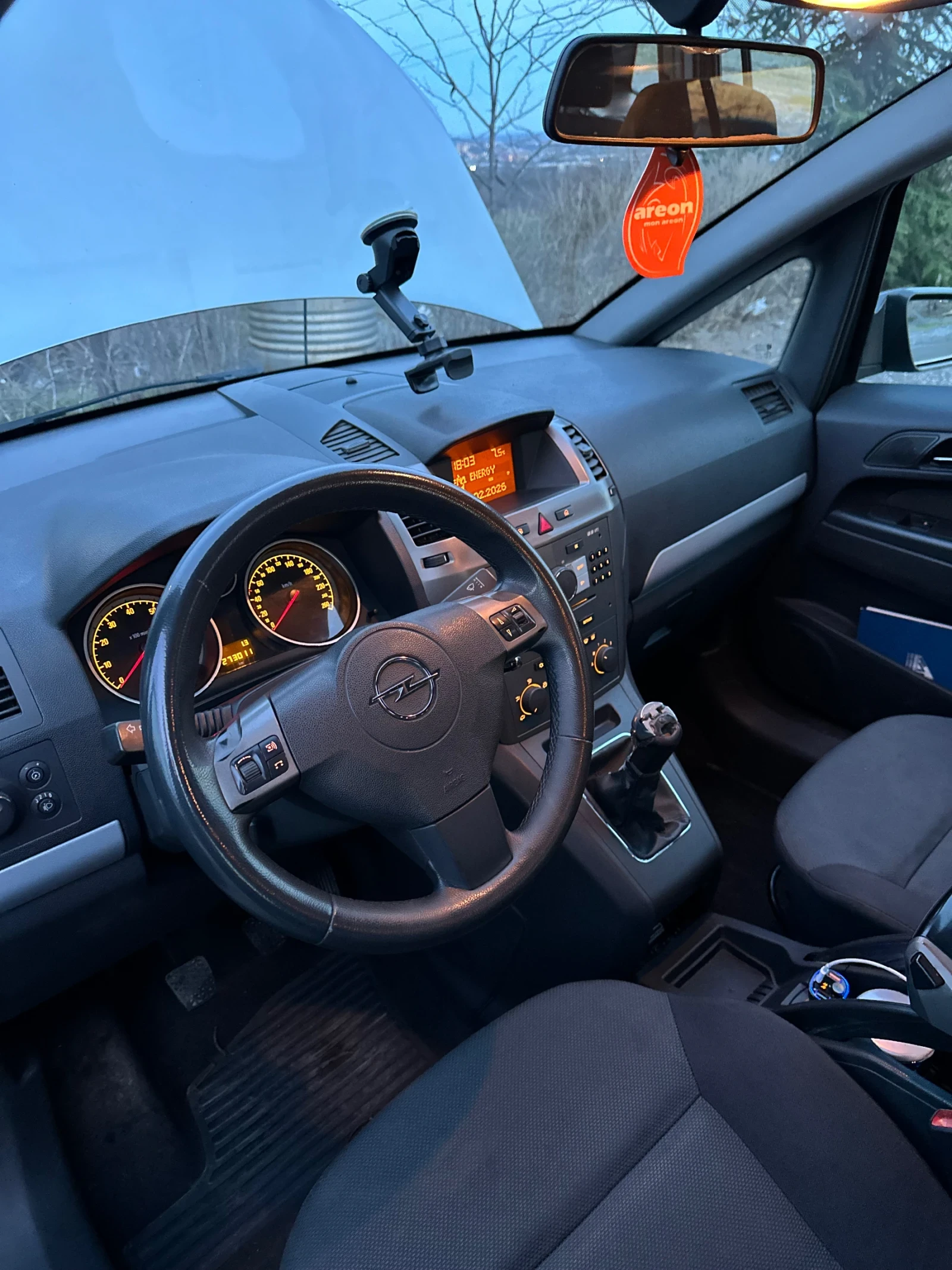 Opel Zafira B - 1.6 CNG - 94 �.�. � ������ ������ | Mobile.bg � ����������� 9