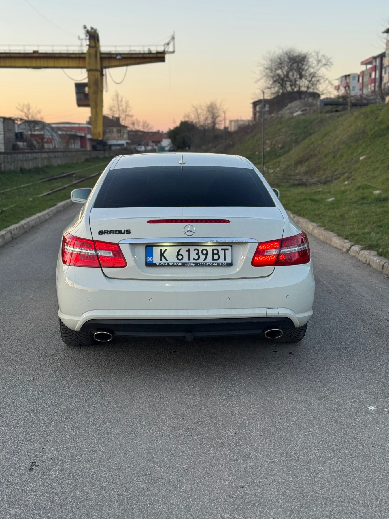 Mercedes-Benz E 350 Mercedes Benz E 350 AMG Coupe, снимка 4 - Автомобили и джипове - 53787030