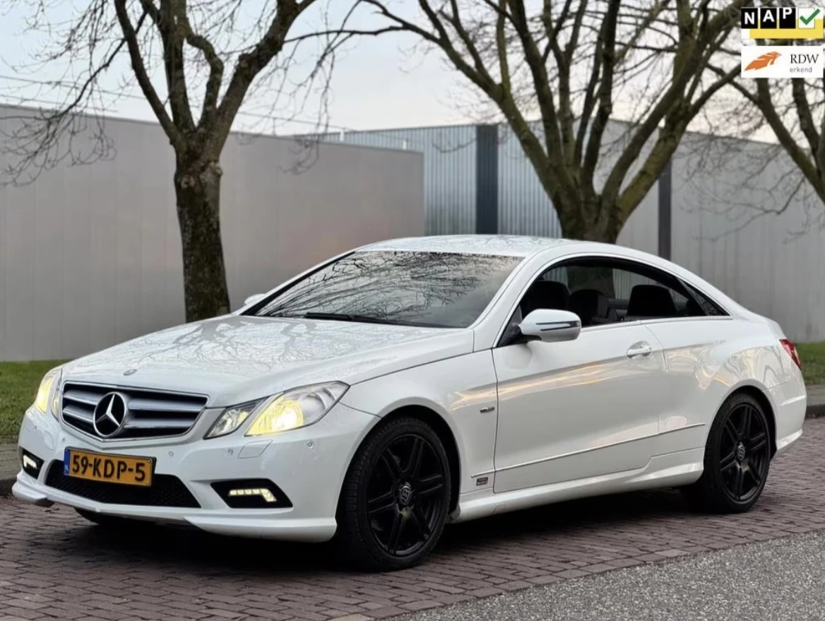 Mercedes-Benz E 350 Mercedes Benz E 350 AMG Coupe, снимка 9 - Автомобили и джипове - 53787030
