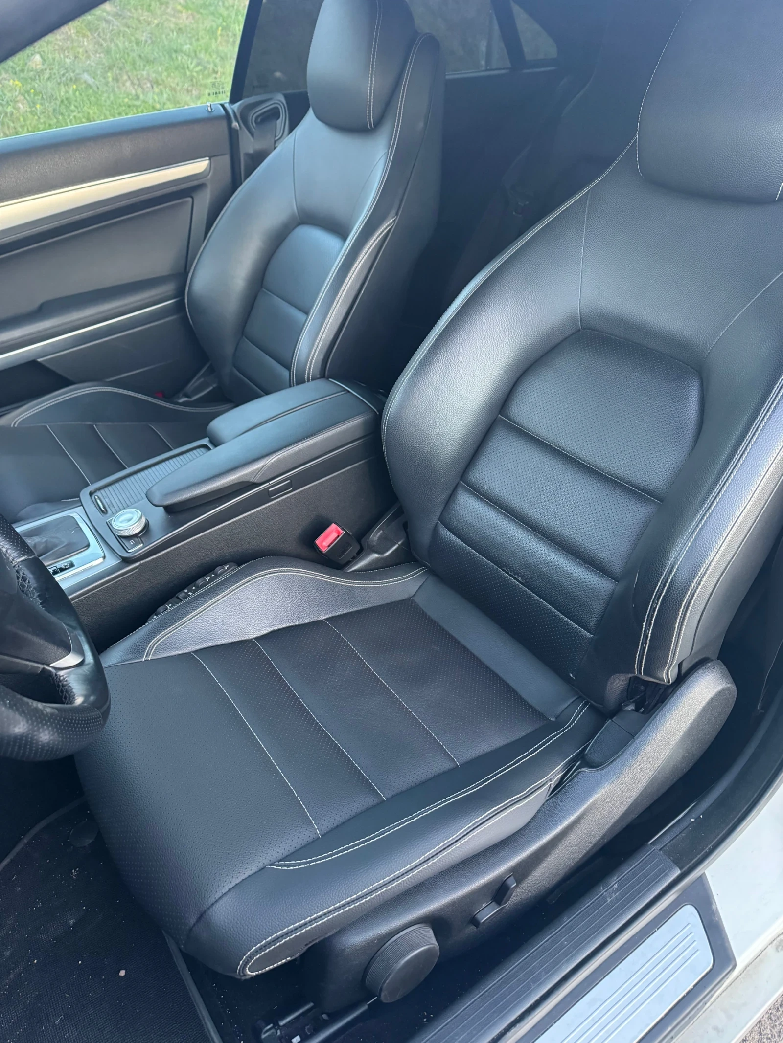 Mercedes-Benz E 350 Mercedes Benz E 350 AMG Coupe, снимка 13 - Автомобили и джипове - 53787030