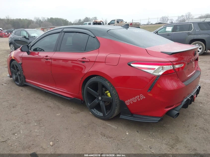 Toyota Camry 2.5l Se, снимка 3 - Автомобили и джипове - 53823654