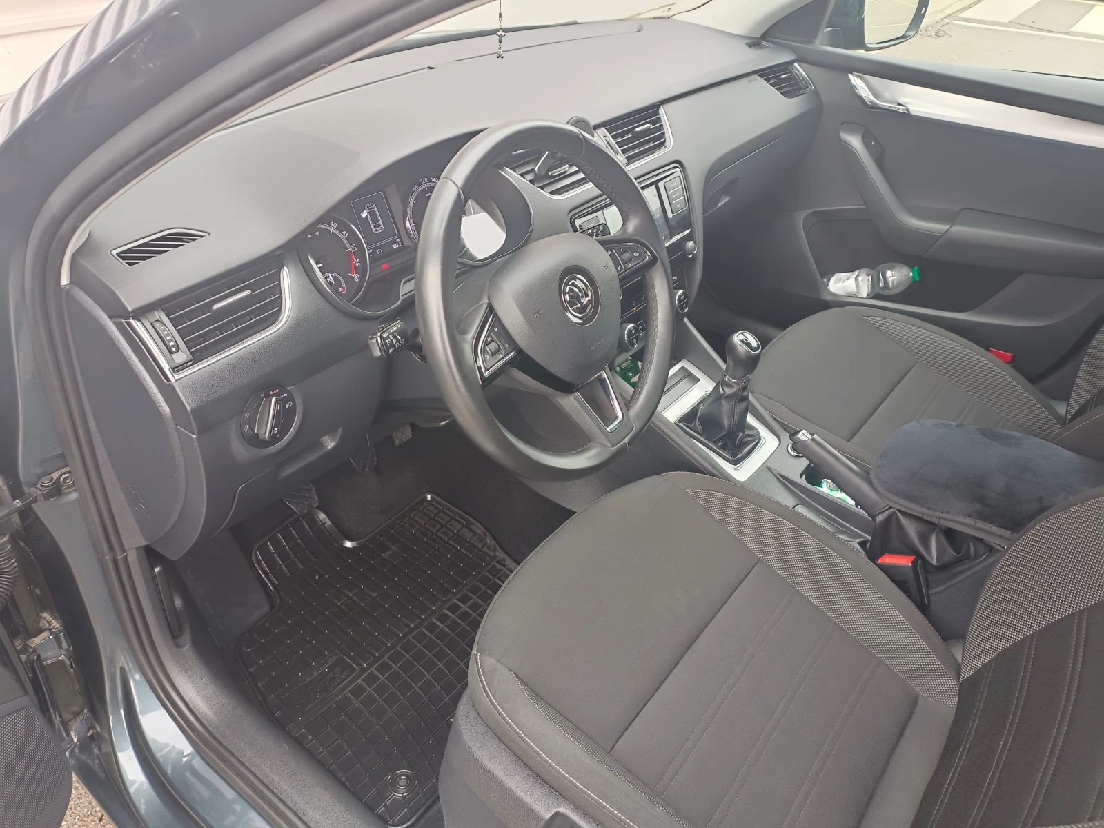 Skoda Octavia, снимка 12 - Автомобили и джипове - 54072008