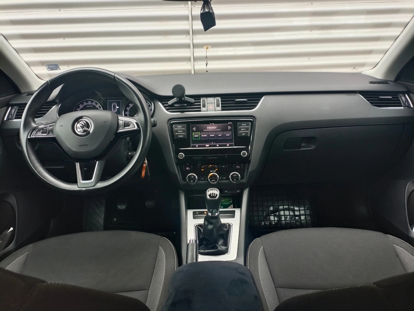 Skoda Octavia, снимка 15 - Автомобили и джипове - 54072008