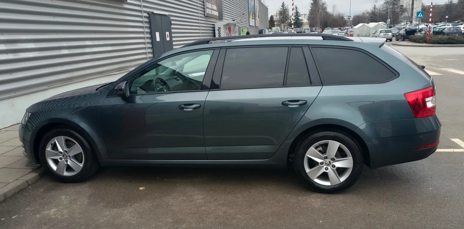 Skoda Octavia, снимка 6 - Автомобили и джипове - 54072008