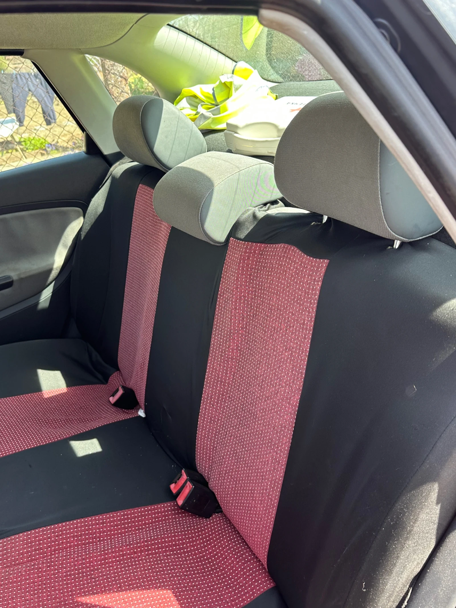 Seat Cordoba, снимка 5 - Автомобили и джипове - 54254296