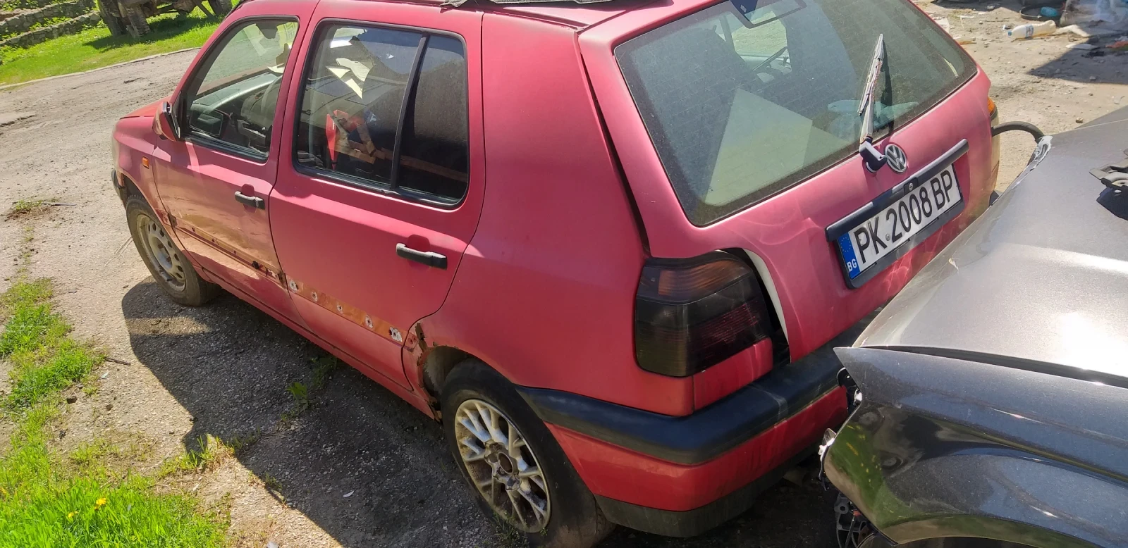 VW Golf 1.8 бензин за части, снимка 3 - Автомобили и джипове - 54359710