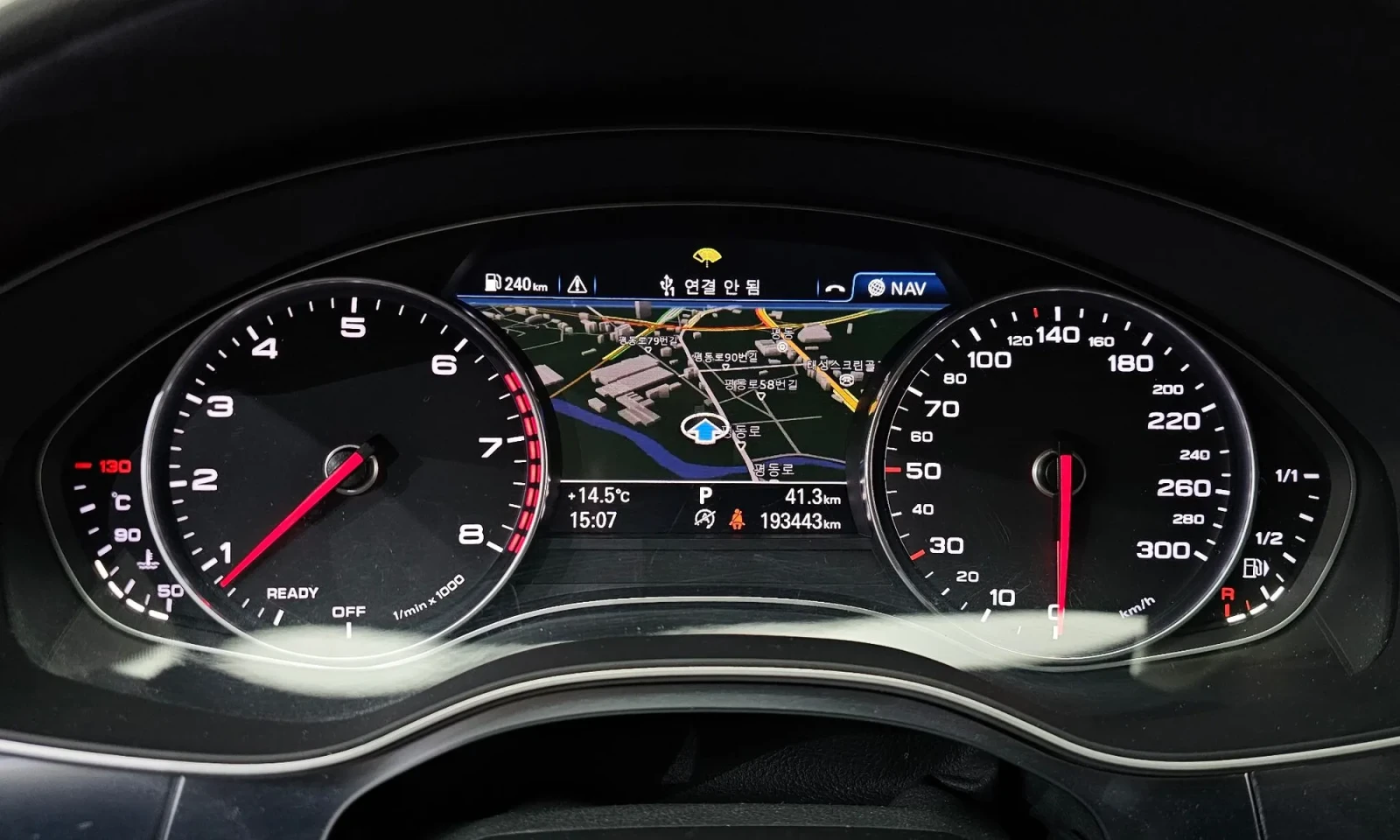 Audi A7 PREMIUM PLUS| BOSE| HUD| КАМЕРА| , снимка 7 - Автомобили и джипове - 54442351