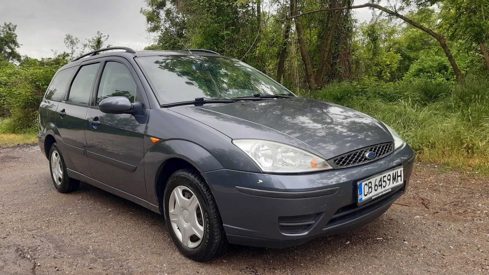 Ford Focus Комби.Обслужен!, снимка 6 - Автомобили и джипове - 54698356