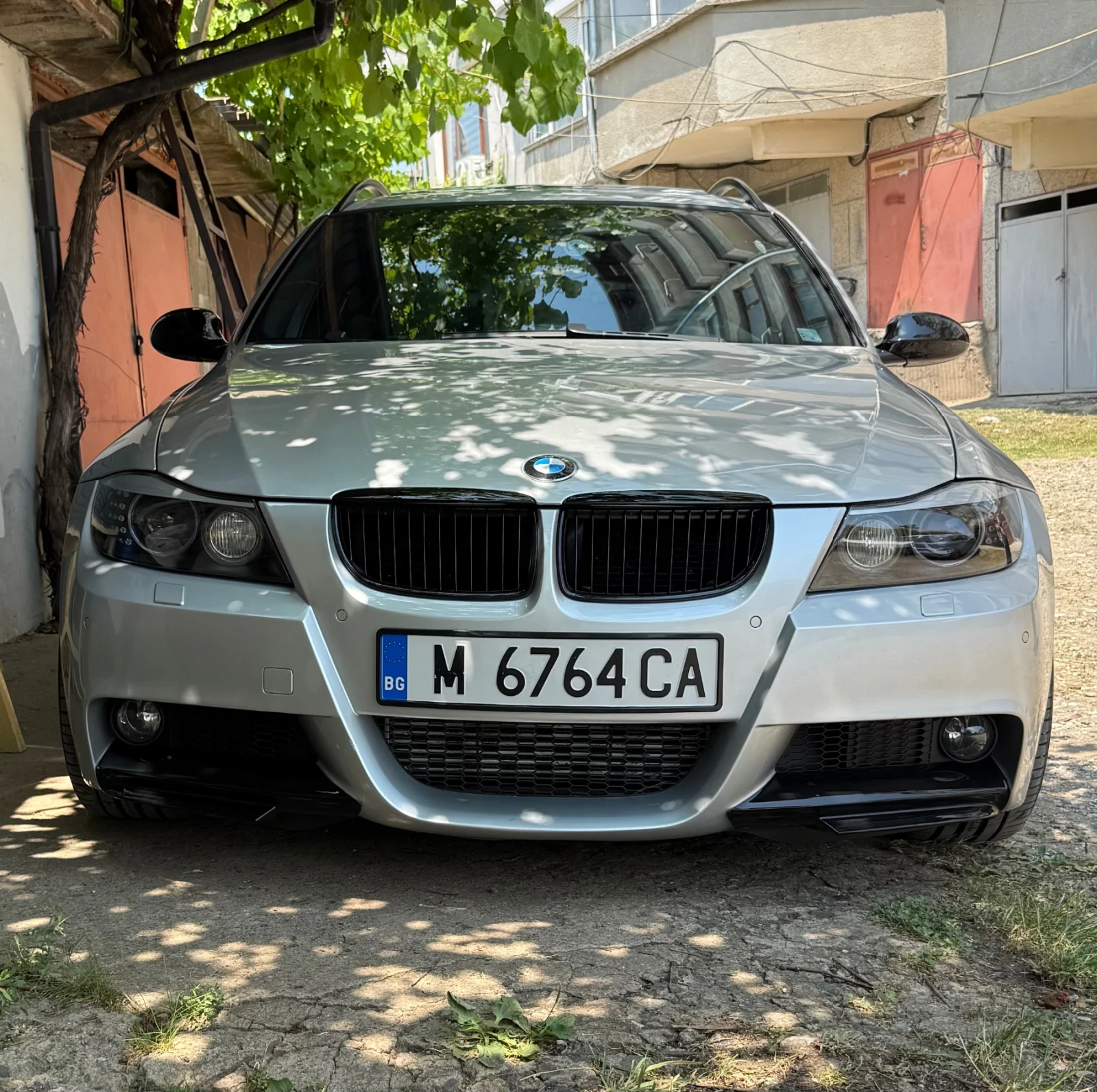 BMW 330