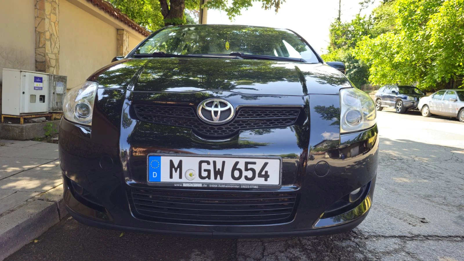 Toyota Auris 1.6, снимка 2 - Автомобили и джипове - 55244684