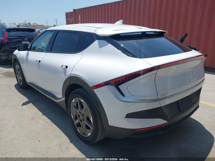 Kia EV6 Light Rwd, снимка 3 - Автомобили и джипове - 55265372