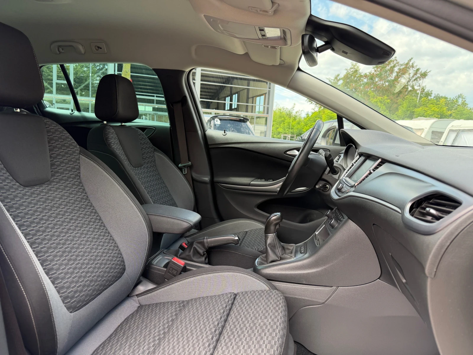 Opel Astra 1.5CDTI/Camera/Navi/, снимка 15 - Автомобили и джипове - 55431634