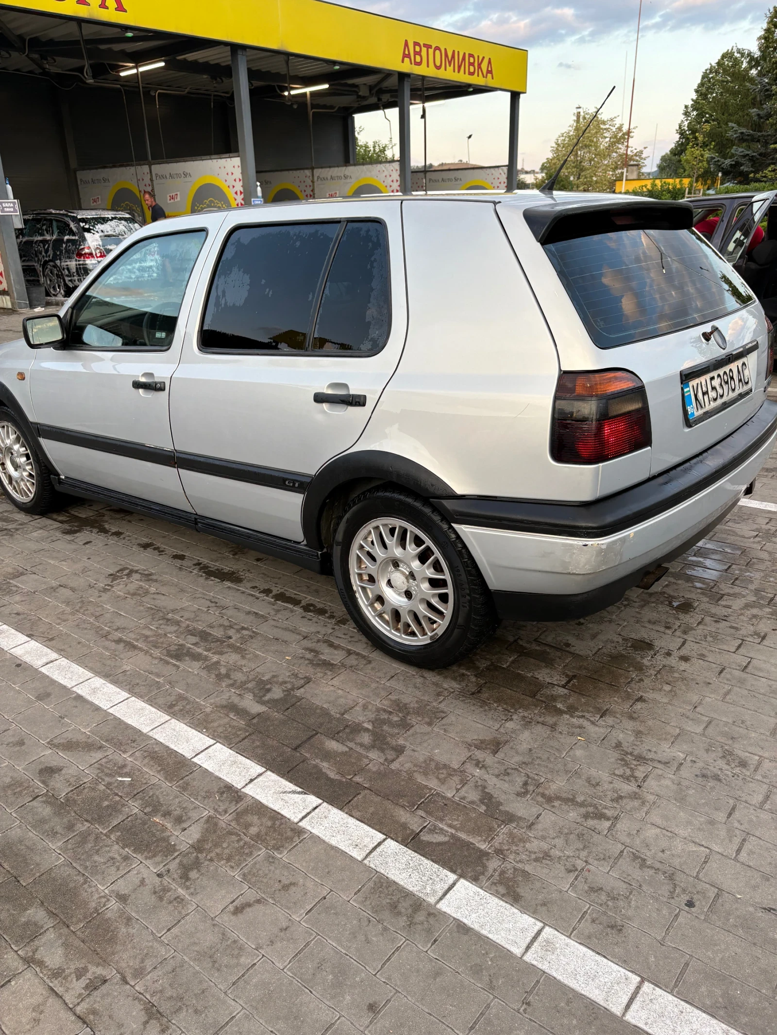 VW Golf Kolata e v top sastoqanie, снимка 3 - Автомобили и джипове - 55660795