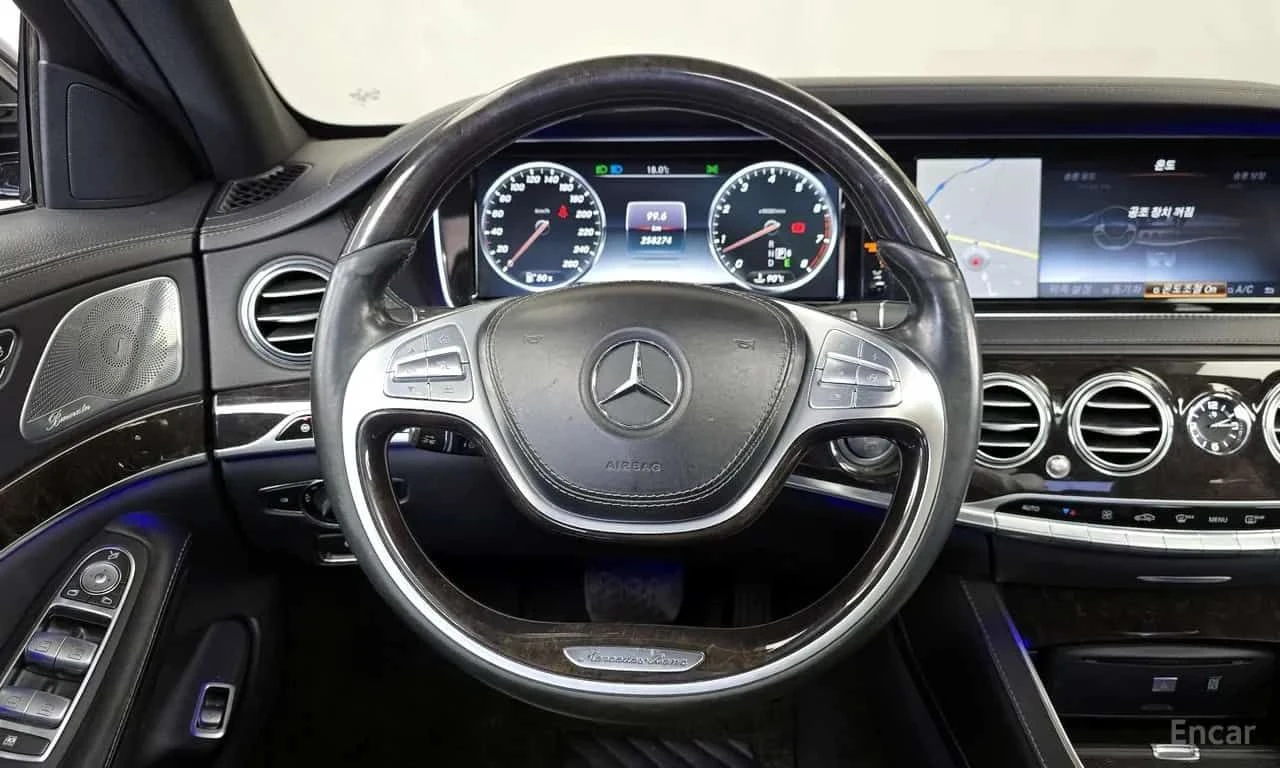 Mercedes-Benz S 500 LONG /ОБДУХВАНЕ/ПАНОРАМА/ДИСТРОНИК/360, снимка 13 - Автомобили и джипове - 55684010