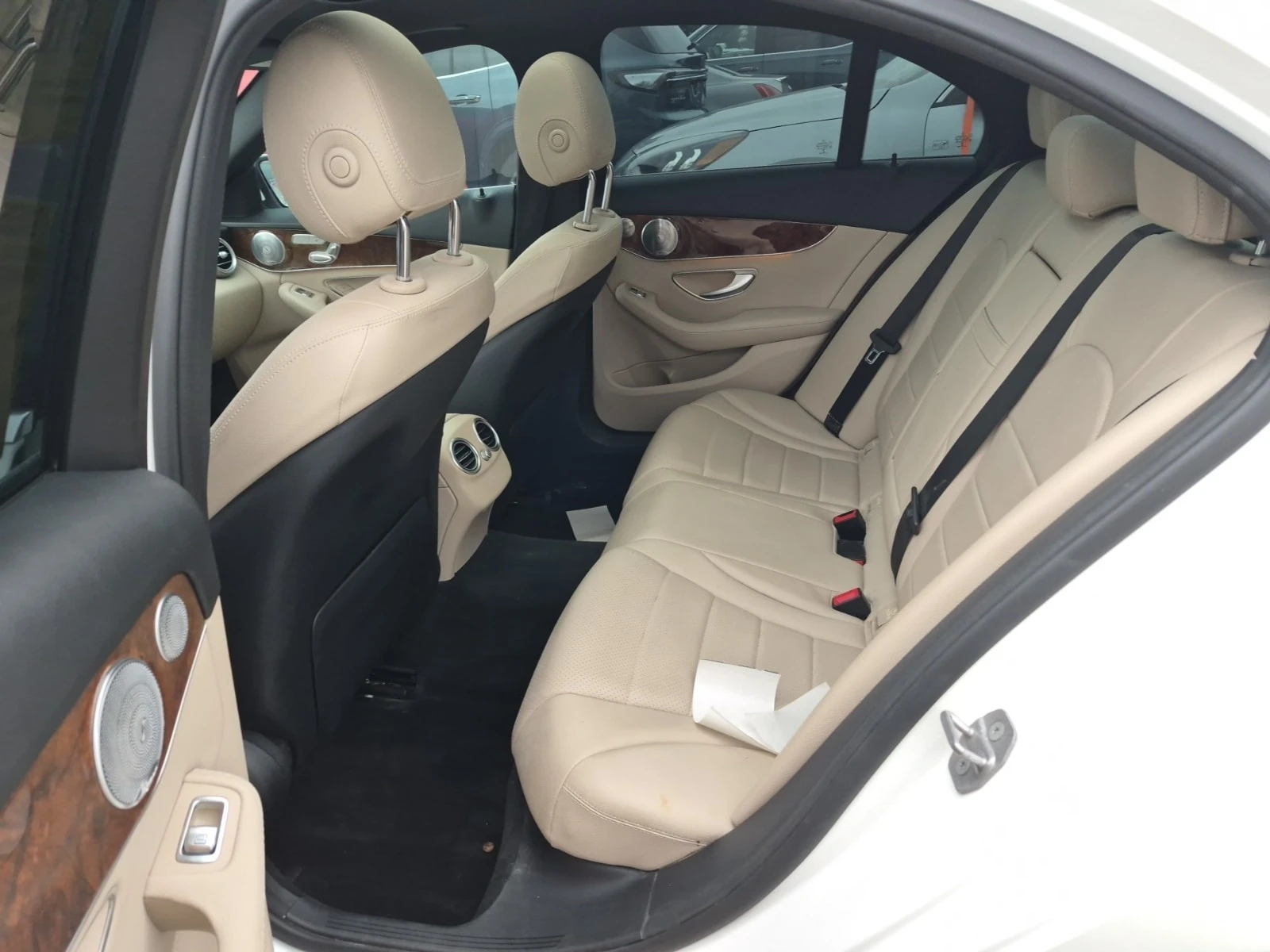 Mercedes-Benz C 300 BURMESTER| ПАНО| ПОДГРЕВИ| , снимка 12 - Автомобили и джипове - 56126655
