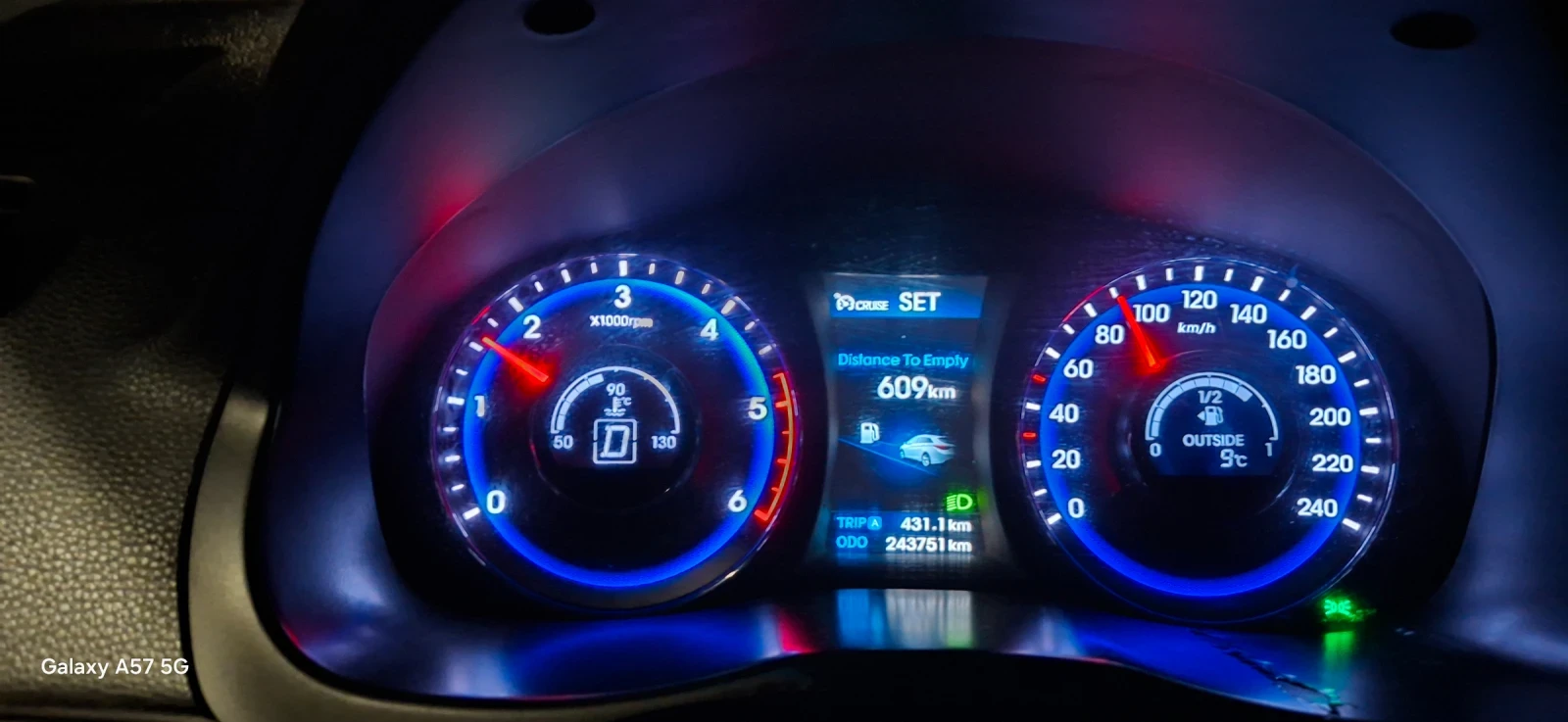 Hyundai I40 1.7 136, снимка 12 - Автомобили и джипове - 56640847