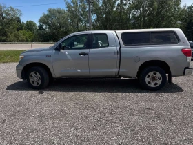 Toyota Tundra * SR5 * CARFAX * БЕЗ ПЪРВОНАЧАЛНА ВНОСКА, снимка 2