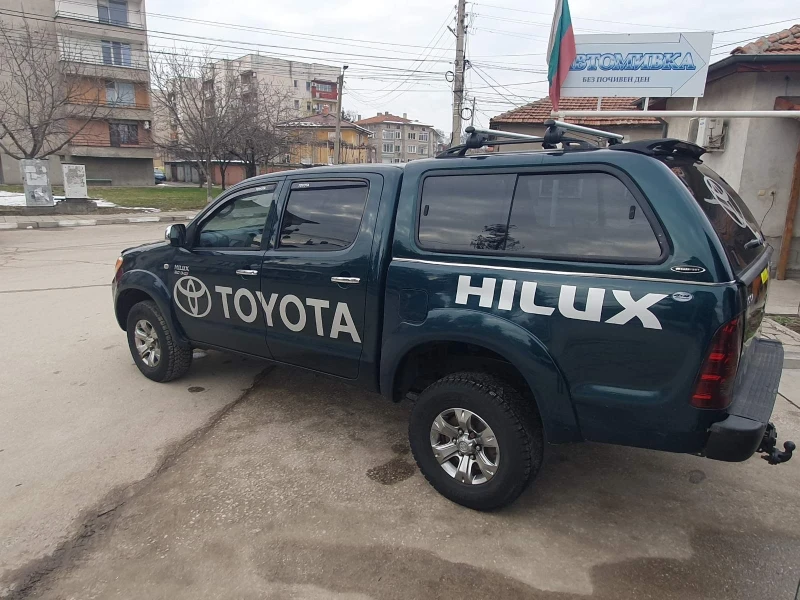 Toyota Hilux, снимка 5 - Автомобили и джипове - 48669641