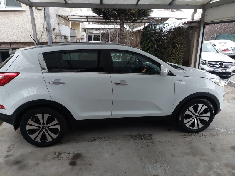 Kia Sportage 4&#215;4 FUL FUL 183КС., снимка 6 - Автомобили и джипове - 48654517