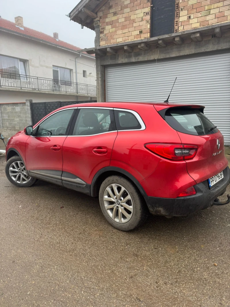 Renault Kadjar 1.2TCe, снимка 3 - Автомобили и джипове - 52640683