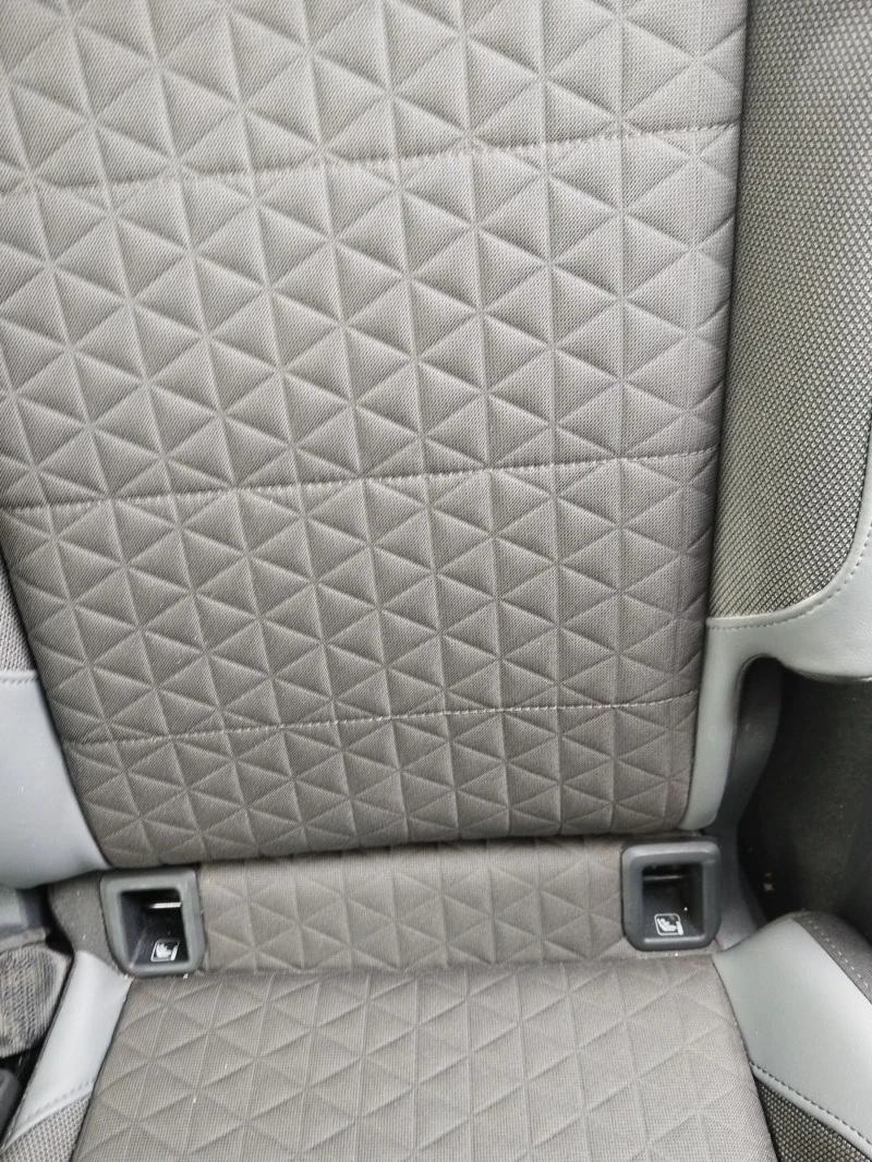 VW T-Cross, снимка 13 - Автомобили и джипове - 52668571