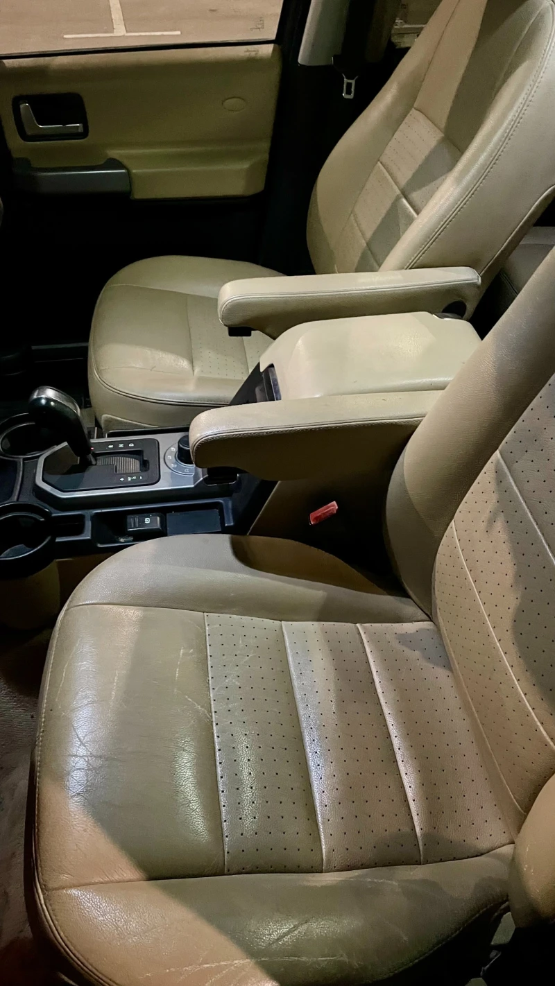 Land Rover Discovery 4.4, снимка 8 - Автомобили и джипове - 52736858