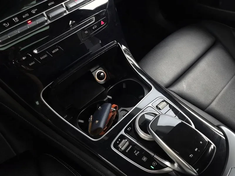 Mercedes-Benz GLC 220 4MATIC - САМО 30% АВАНС, снимка 9 - Автомобили и джипове - 56005611