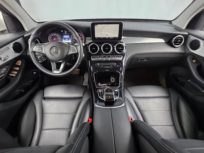 Mercedes-Benz GLC 220 4MATIC - САМО 30% АВАНС, снимка 7 - Автомобили и джипове - 56005611