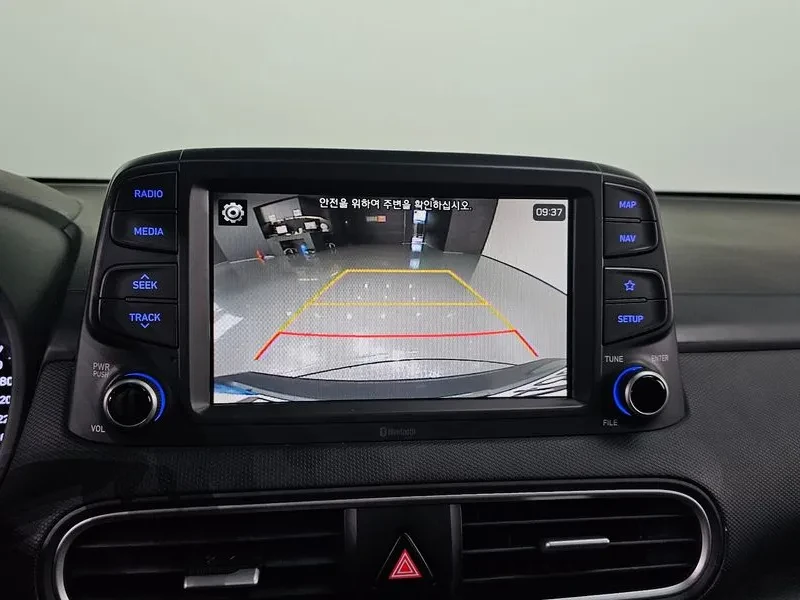 Hyundai Kona 1.6D - САМО 30% АВАНС, снимка 13 - Автомобили и джипове - 56028338