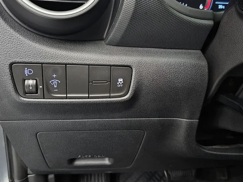 Hyundai Kona 1.6D - САМО 30% АВАНС, снимка 17 - Автомобили и джипове - 56028338