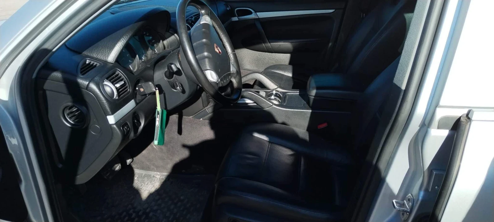 Porsche Cayenne 3.2 - изображение 4