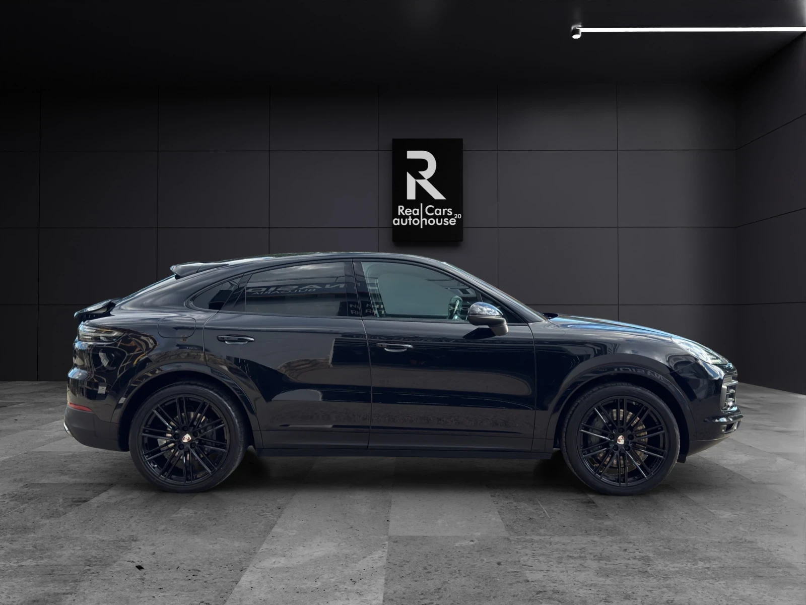 Porsche Cayenne S COUPE* PANO* KEYLESS* HEAD UP* EXCLUSIVE* CARBON - изображение 4