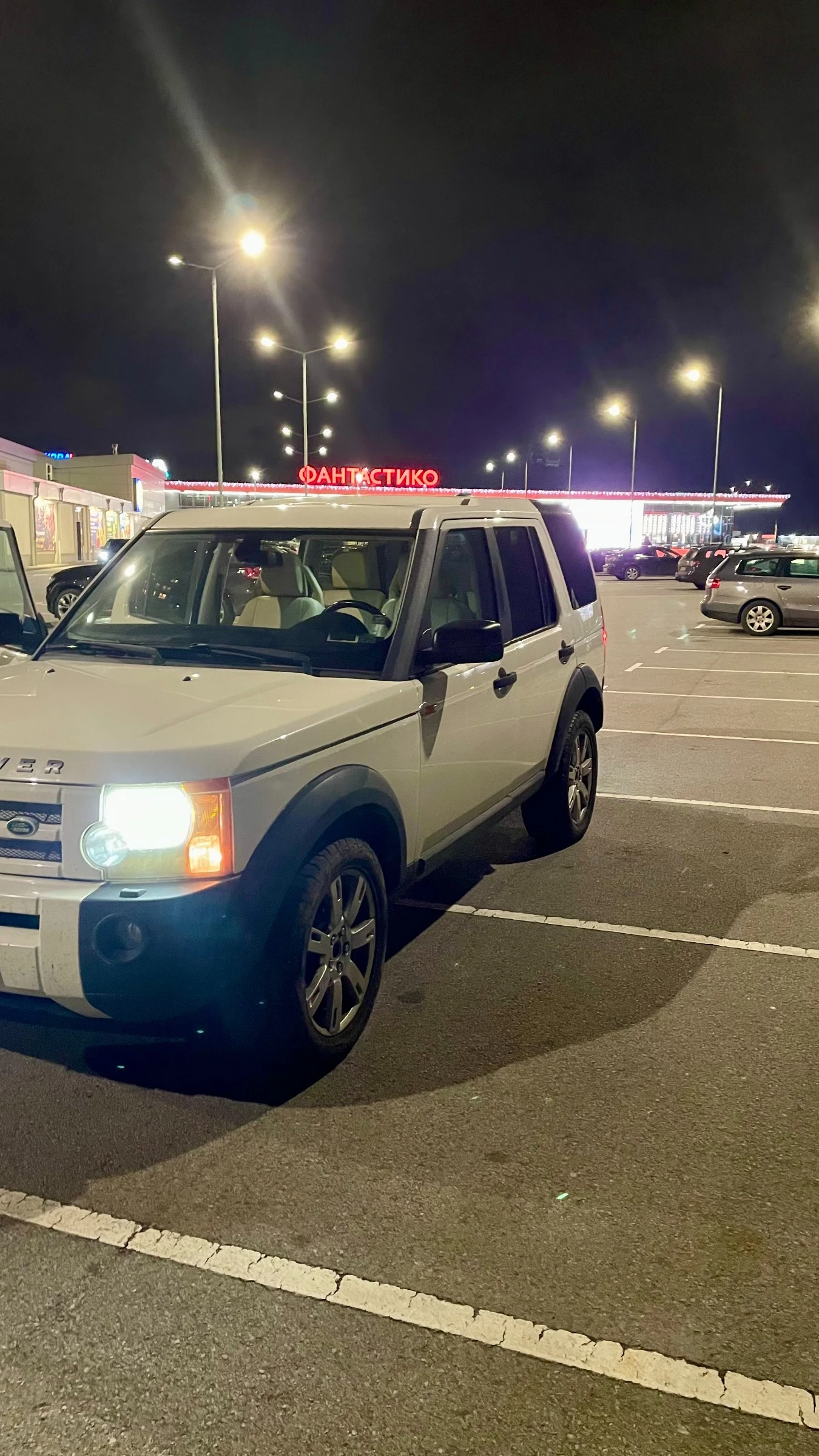 Land Rover Discovery 4.4 - изображение 2