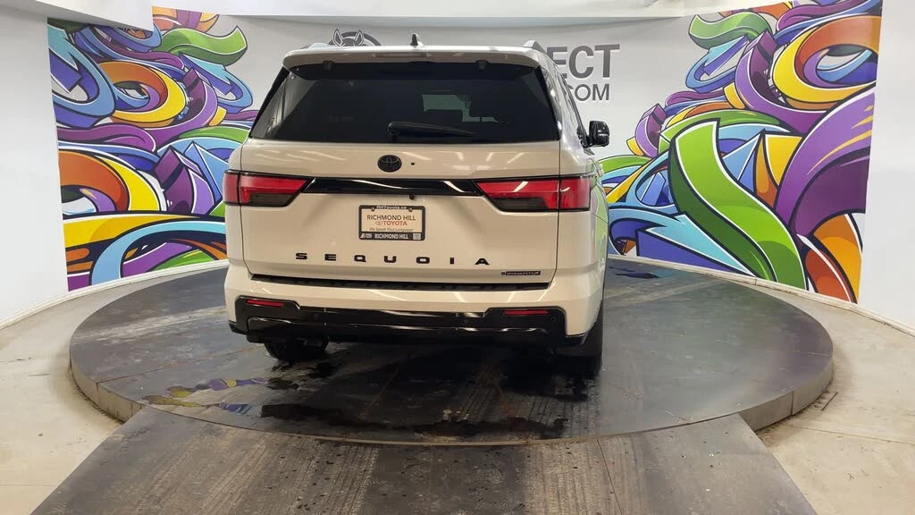 Toyota Sequoia Limited* 4WD* АвтоКредит* (ЦЕНА ДО БГ), снимка 6 - Автомобили и джипове - 53840792