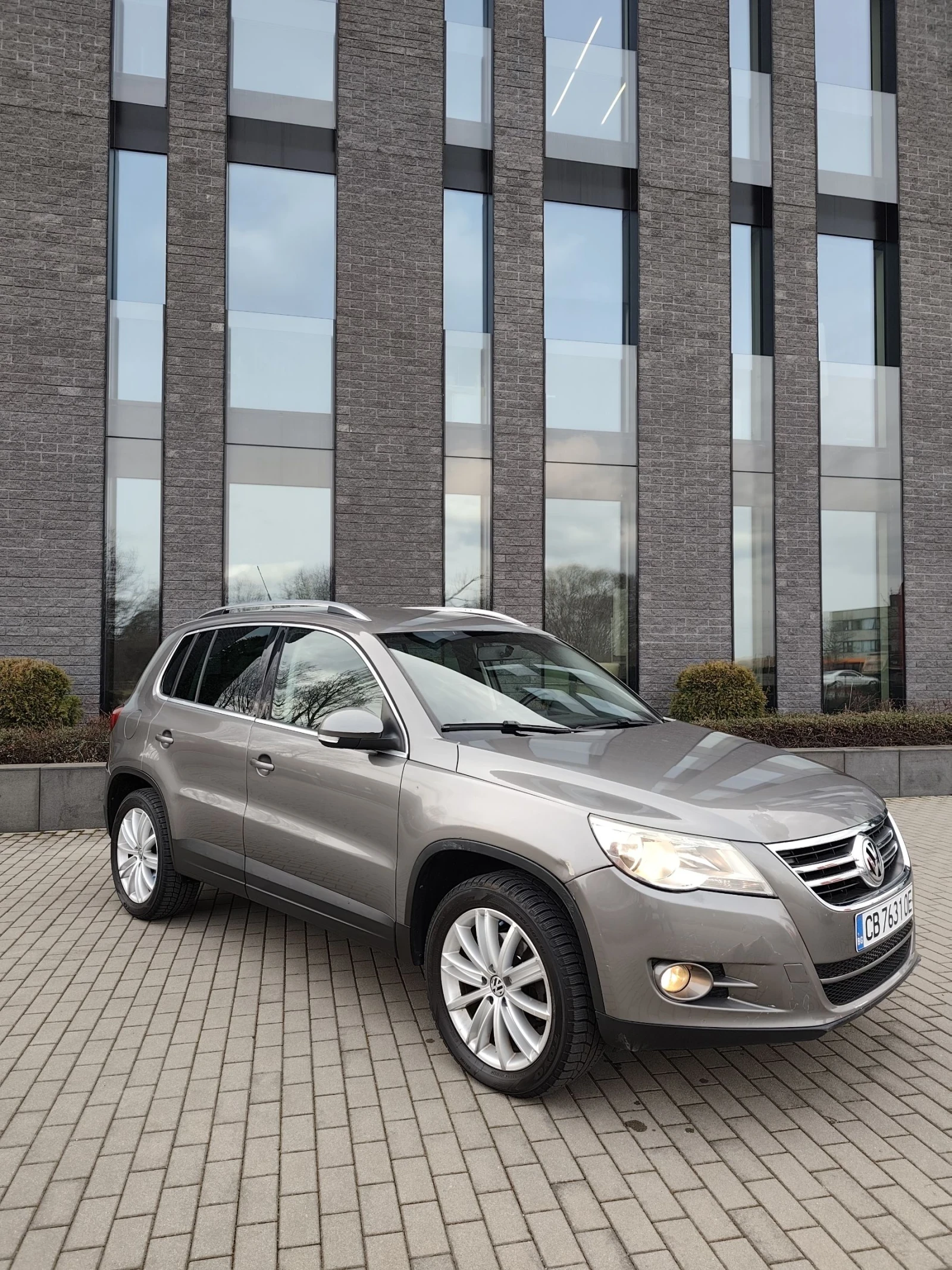 VW Tiguan 2.0 TDI DSG 4motion, снимка 5 - Автомобили и джипове - 53897118