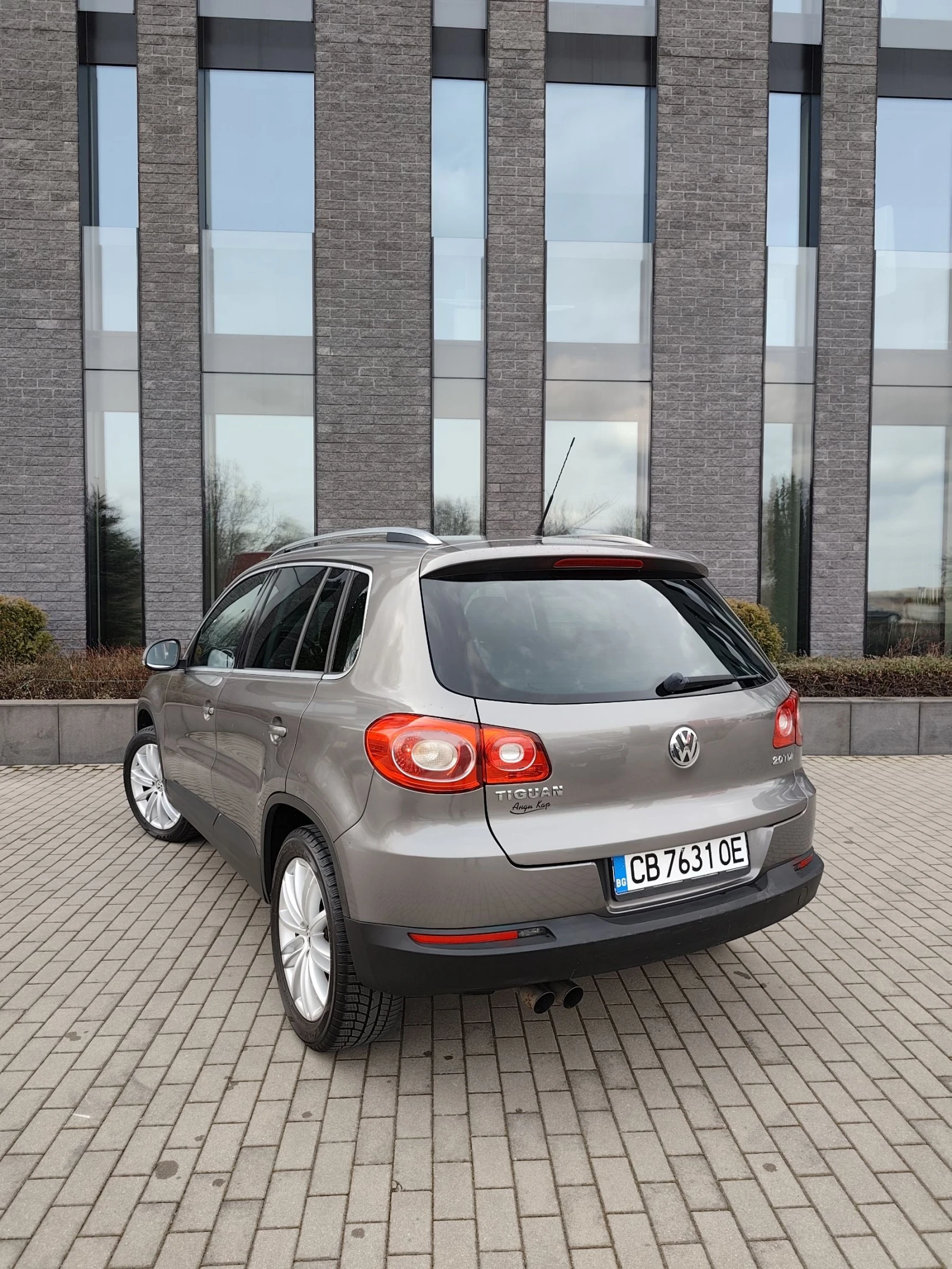 VW Tiguan 2.0 TDI DSG 4motion, снимка 6 - Автомобили и джипове - 53897118