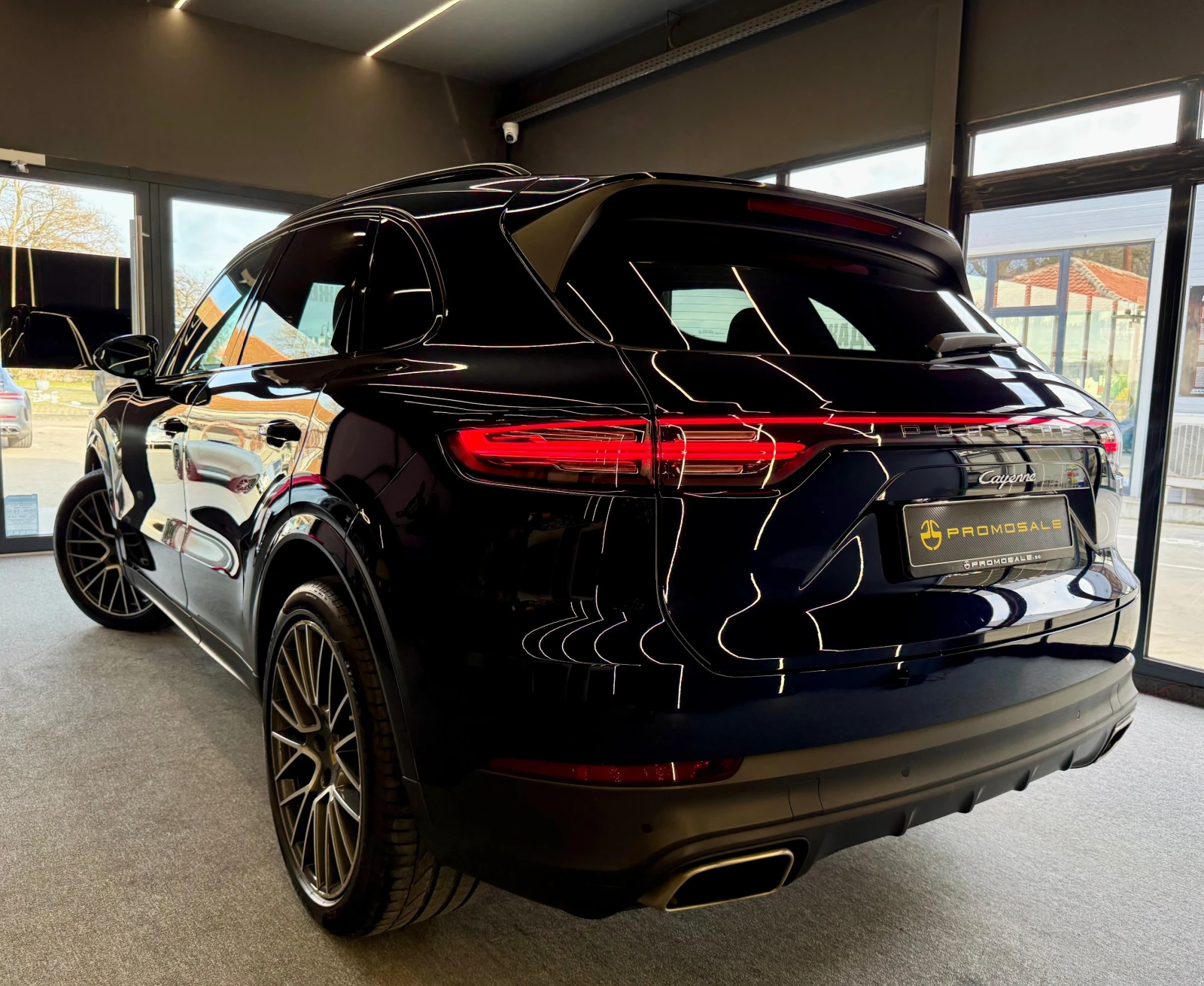 Porsche Cayenne Панорама* CarPlay* Лизинг, снимка 4 - Автомобили и джипове - 54226823