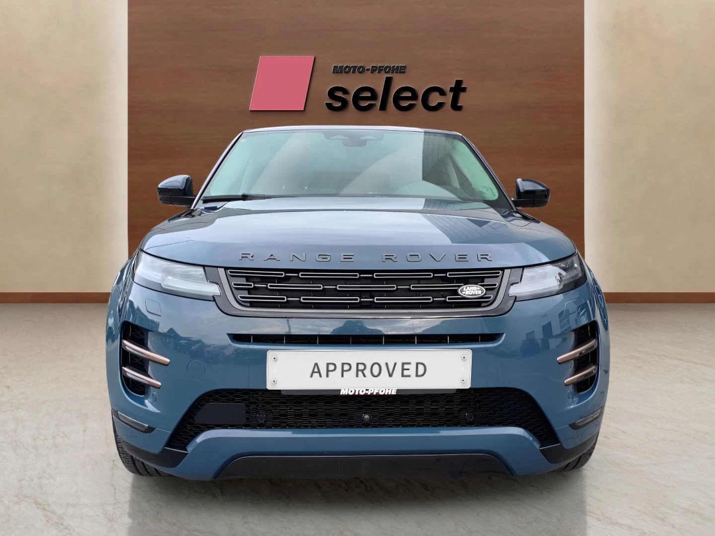 Land Rover Range Rover Evoque 2.0, снимка 2 - Автомобили и джипове - 54348289