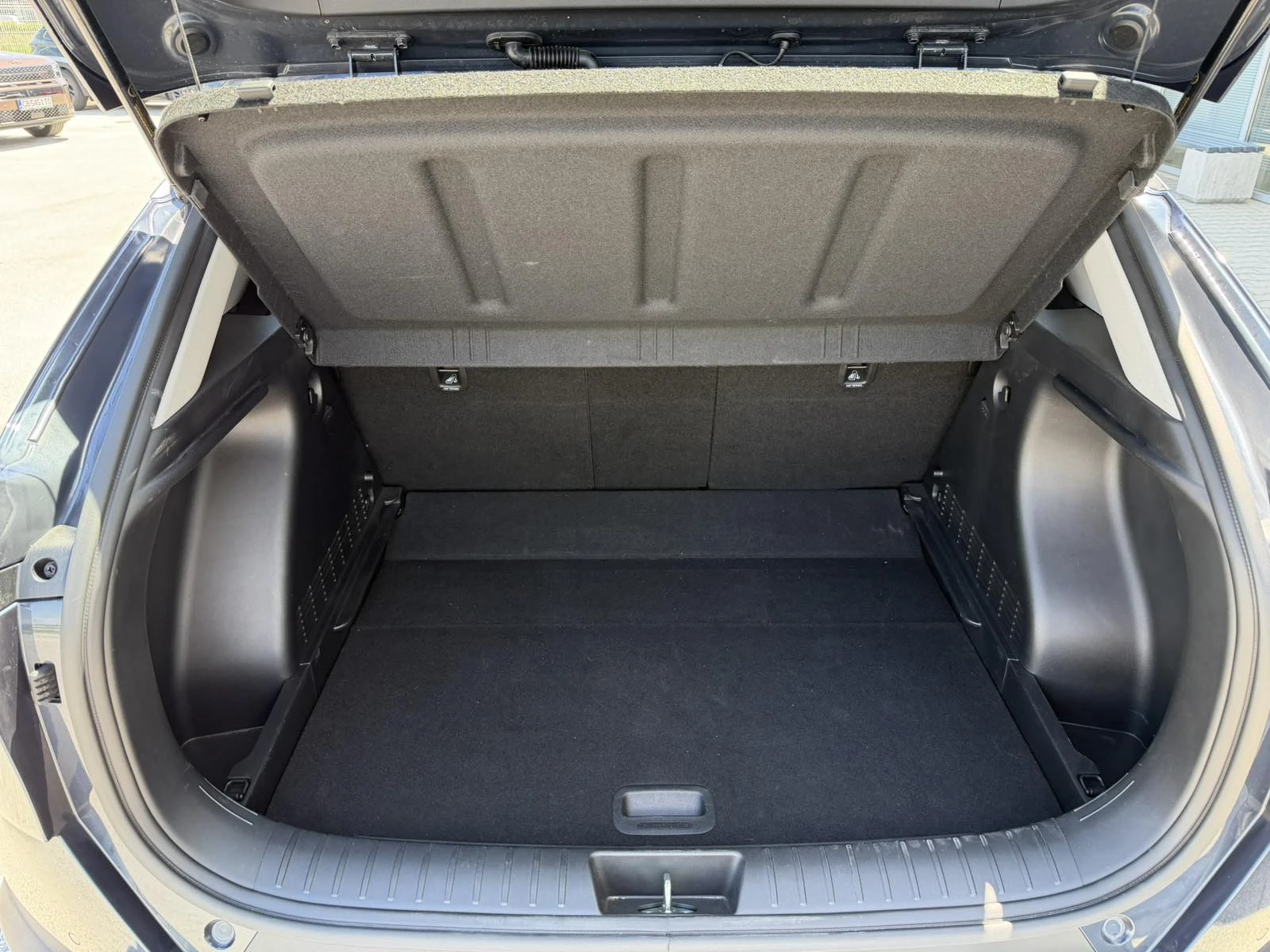 Hyundai Kona COMFORT, снимка 17 - Автомобили и джипове - 54455992