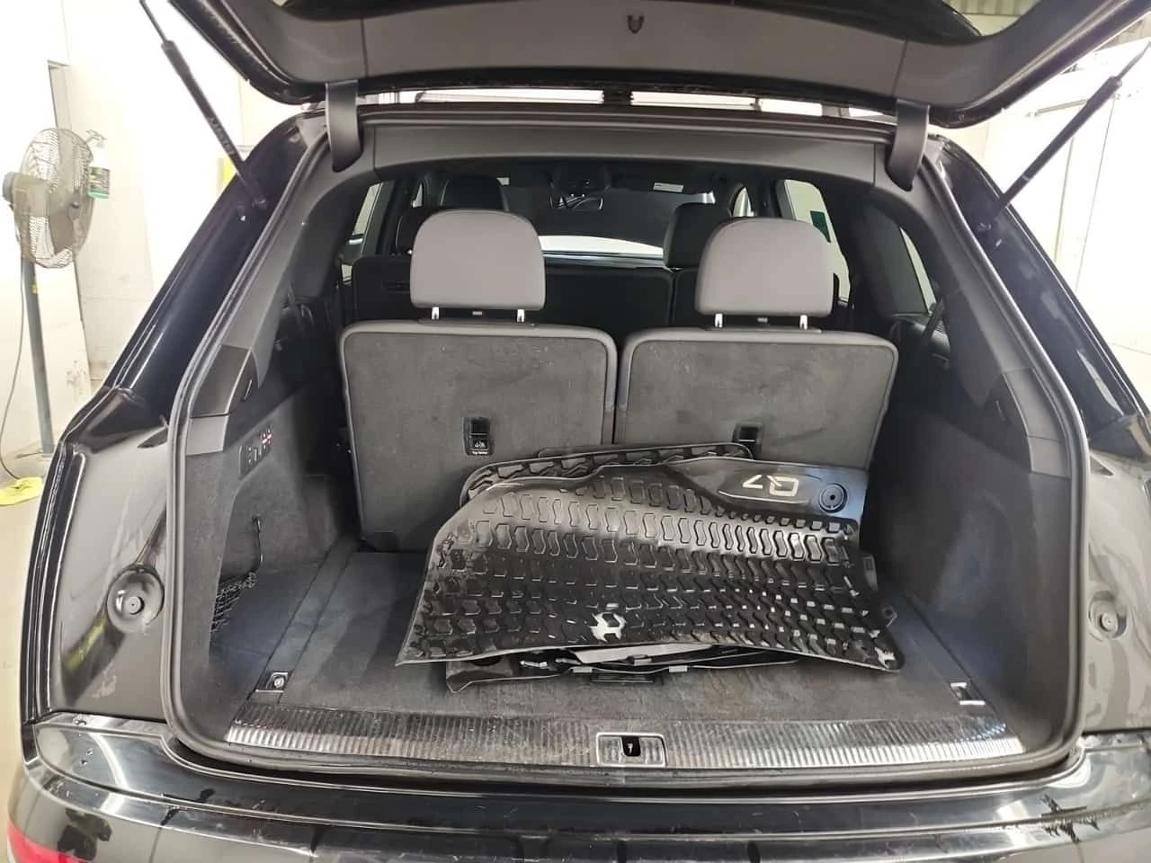 Audi Q7 ���������| 360CAM| PANO| AMBIENT| CARFAX|  | Mobile.bg � ����������� 15